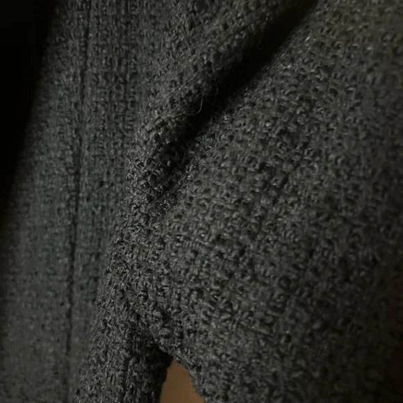 ✌️4 for $20✌️ H&M classic boucle dress - Picture 12 of 13